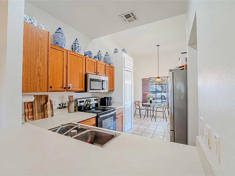 1236 N Fairway Dr — Photo 9