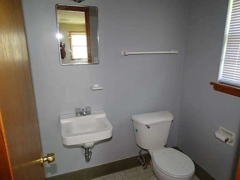 4829 S Lawton Ave #1 — Photo 9