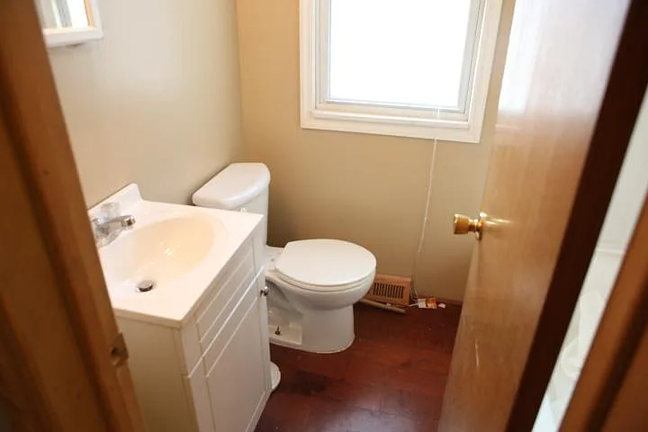 E Seneca Ave — Photo 9