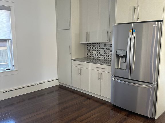 5th image of 7109 N Keeler Ave