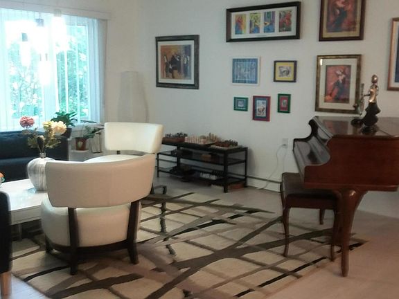 5th image of 592B Lake Point Dr #1002