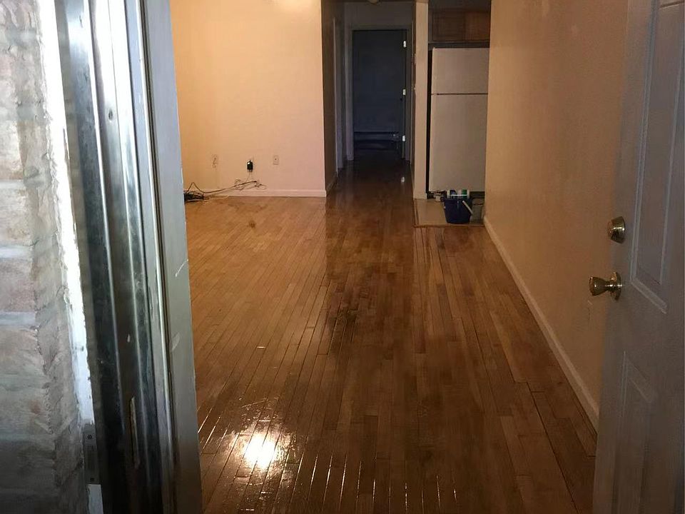 2nd image of 1602 Edison Ave