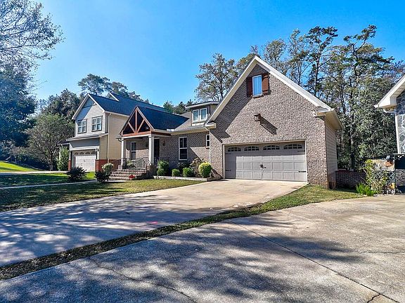 2nd image of 232 Prestwick Dr