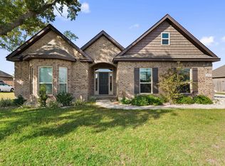 123 Needlerush Pl, Ocean Springs, MS 39564