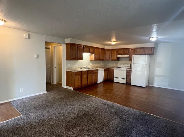 1041 8th Ave APT 101