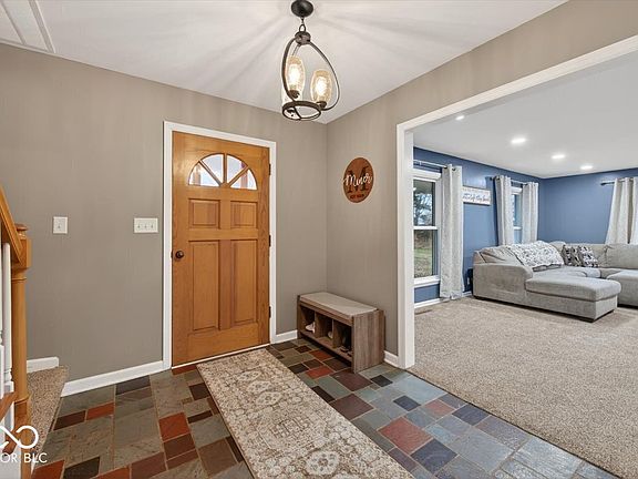 5th image of 4312 S New Columbus Rd