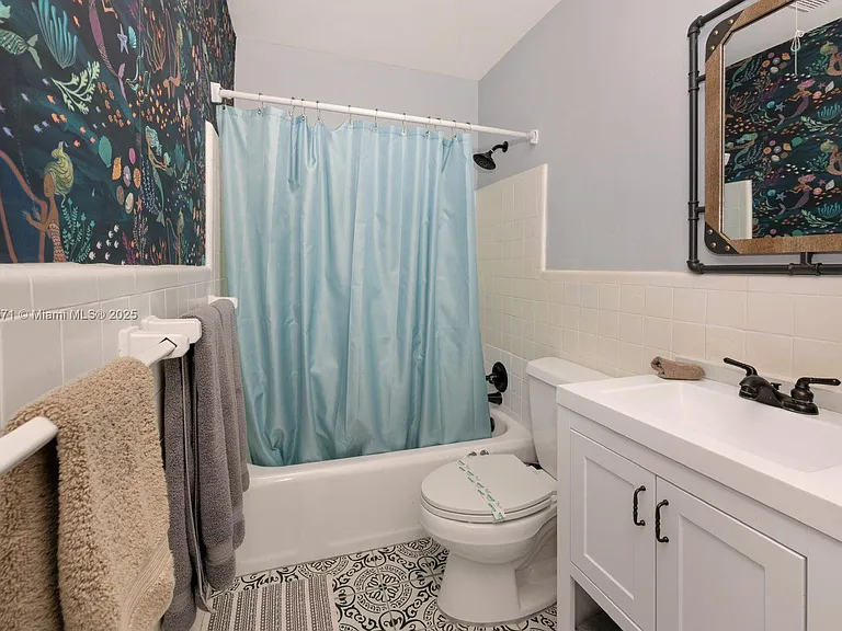 1701 Fletcher St — Photo 18