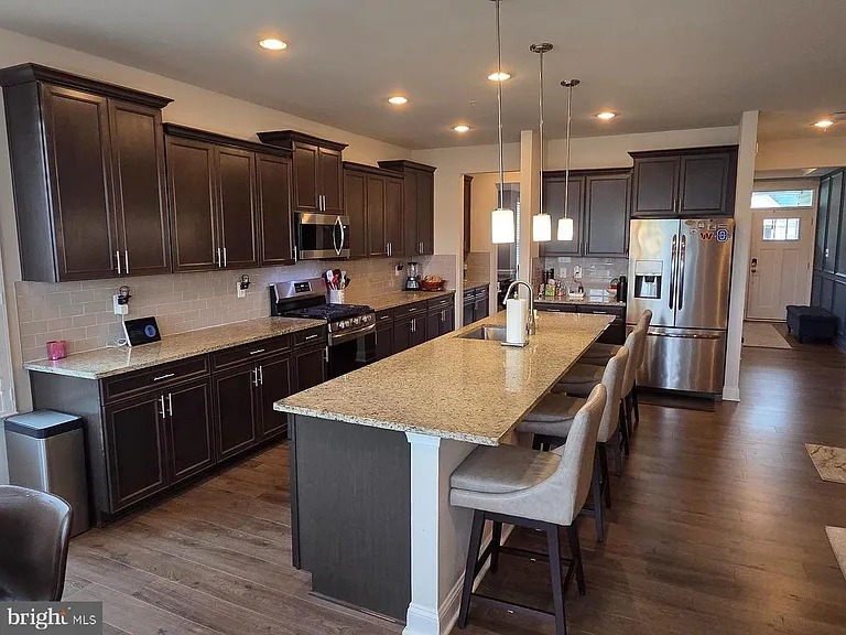 4533 Shakespeare Cir — Photo 8