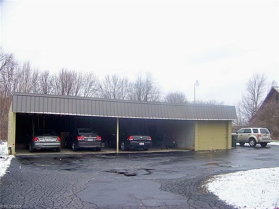 5th image of 8426 Colwyn Ct