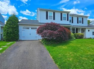 14 Curry Ln, Horsham, PA