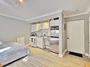 62 Spadina Ave #2, Ottawa, ON K1Y 2B6