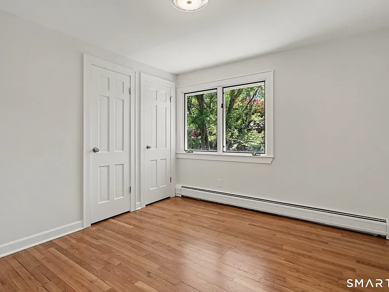145 Casmir Dr — Photo 28