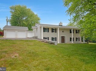 6375 Emerson Ln, Warrenton, VA 20187