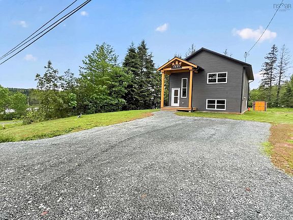 3rd image of 1770 Truro Rd