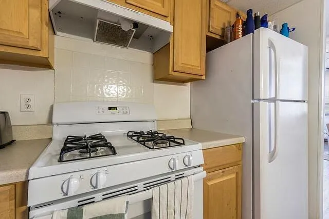 1800 Lavaca St #A-105 — Photo 7