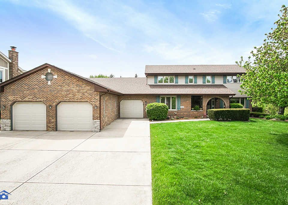 1st image of 8025 Cambridge Dr