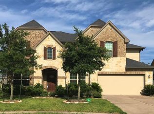 210 Bent Ray Ct, Rosenberg, TX 77469