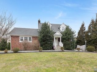50 2nd St, Park Ridge, NJ 07656