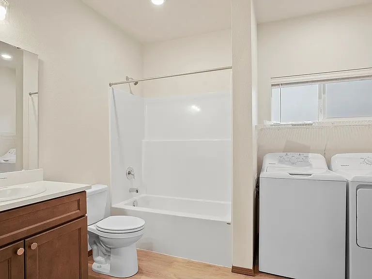 Cannon Apartments — Photo 23