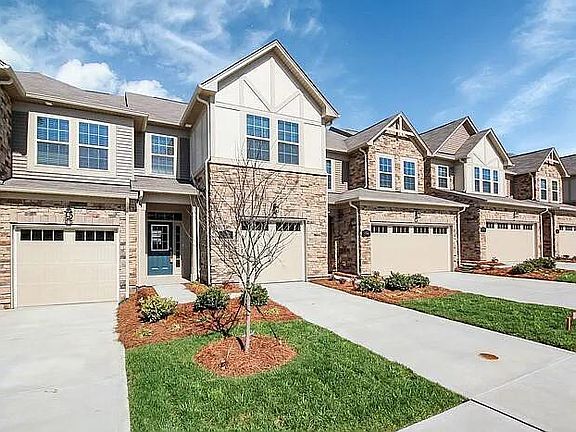 2nd image of 5826 Clan Maclaine Dr #5826