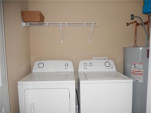 4th image of 1817 Beckett Dr APT C