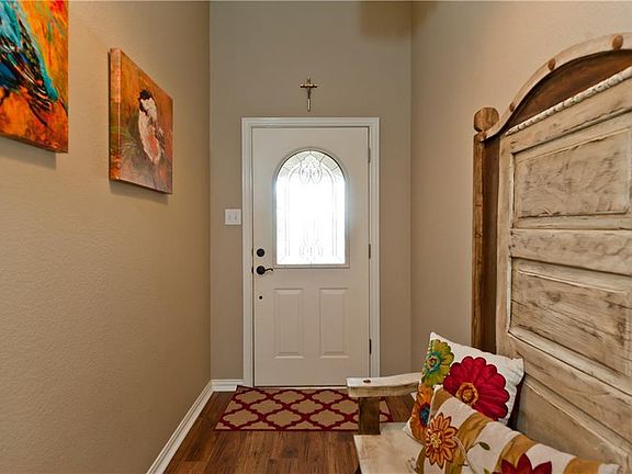 4th image of 8604 Western Meadows Dr
