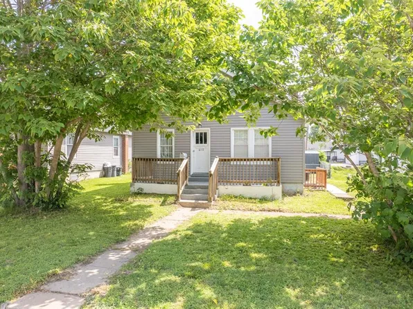 610 N Truman Blvd, Crystal City, MO 63019