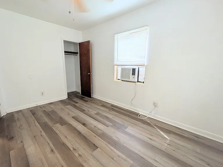 7436 Grant Ave — Photo 10