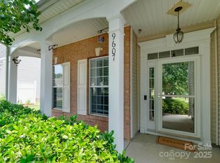 9607 Kestral Ridge Dr, Charlotte, NC 28269