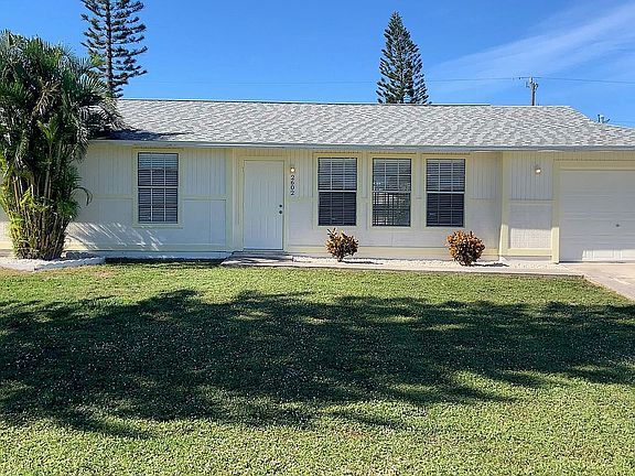 2nd image of 2602 NE 20th Pl