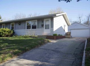 621 Havey Rd, Madison, WI 53704