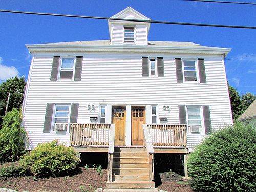 2nd image of 77 Albertina St #2