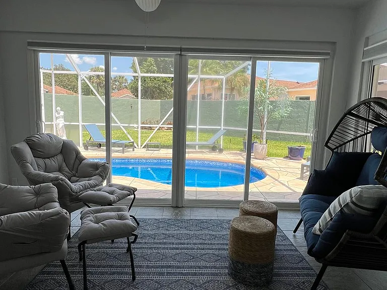 1685 Garcia Ct — Photo 2