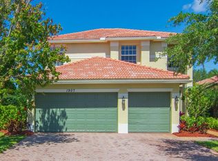 1907 Grey Falcon Cir SW, Vero Beach, FL 32962
