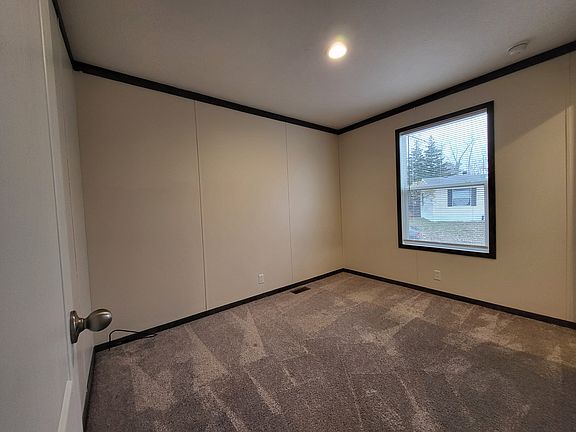 5th image of 6157 Robert Cir #271