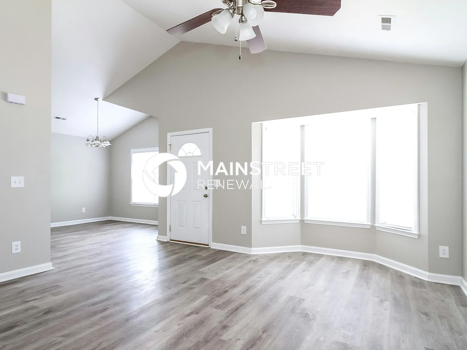 803 Quail Cove Ct — Photo 4