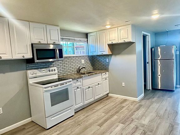 2nd image of 27690 Havana Ave #1