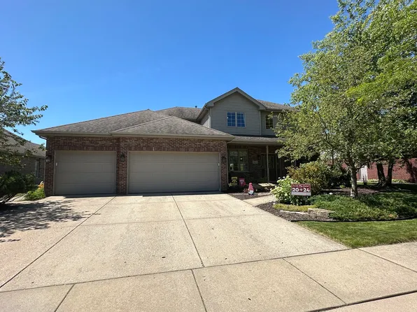 2472 Bluestone Bay Dr, New Lenox, IL 60451