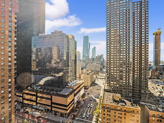 Sold by HomeLister Inc | media 13