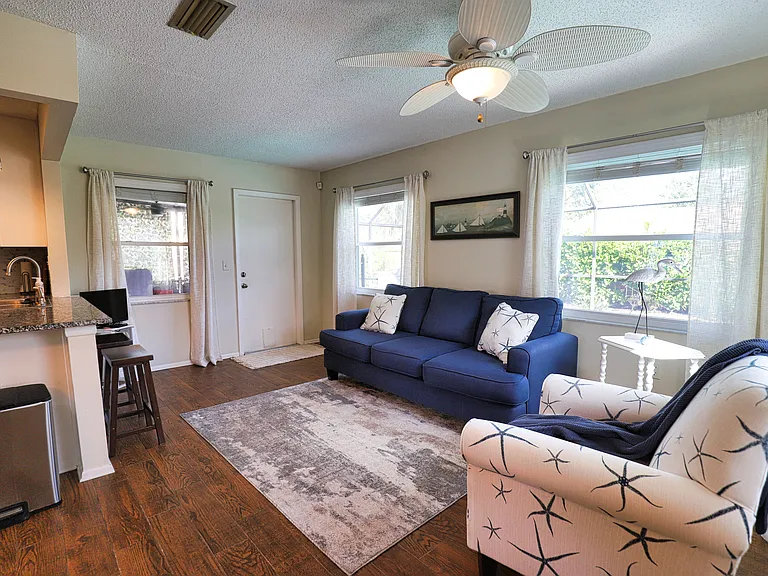 4215 Pandora Rd — Photo 13