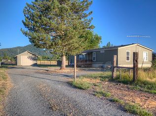 2830 Woodland Park Rd, Grants Pass, OR
