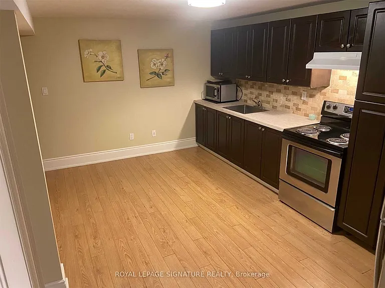 41 Kimbermount Dr #LOWER — Photo 5