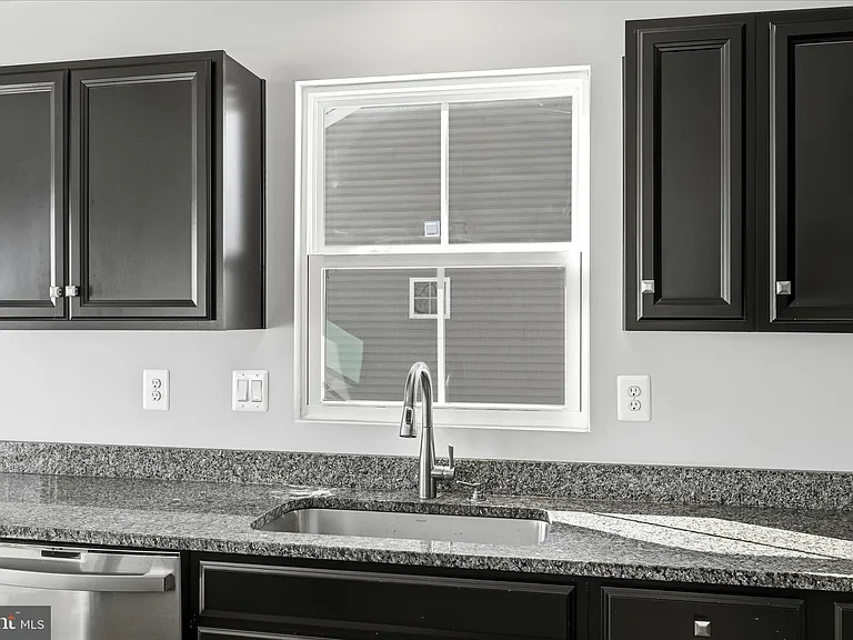 313 Switchgrass Ct — Photo 23