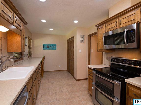 5th image of 1008 Mill Creek Ln