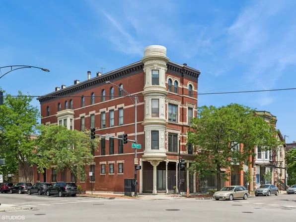 958 W Willow St APT 4, Chicago, IL 60614