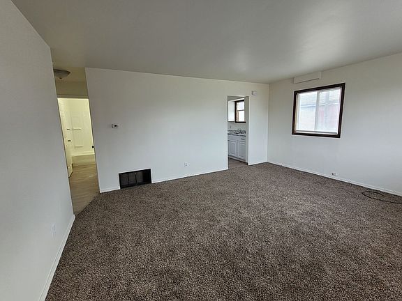 2nd image of 1021-1023 Lowry St
