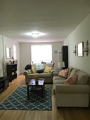 Rented by Stonehenge NYC LLC | media 12