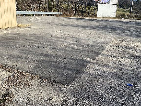2nd image of 14890 Us Highway 421 N