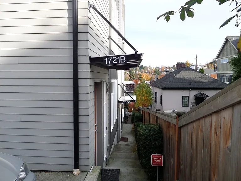 1721 27th Ave #B — Photo 2