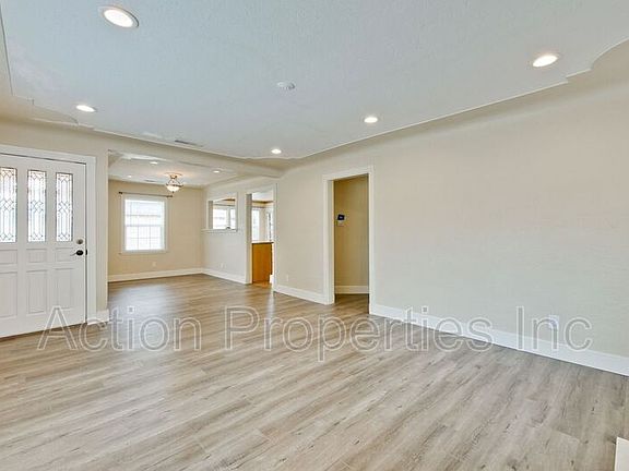 5th image of 322 Central Ave
